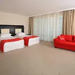 Calypso Hotel 3*